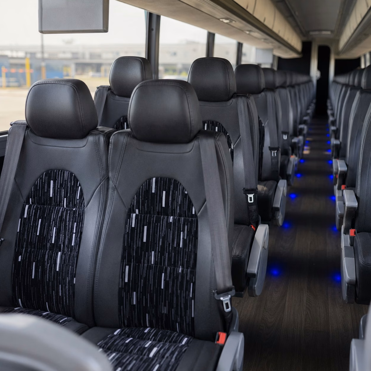 compare bus rental pricing in orange online upfront and in minutes